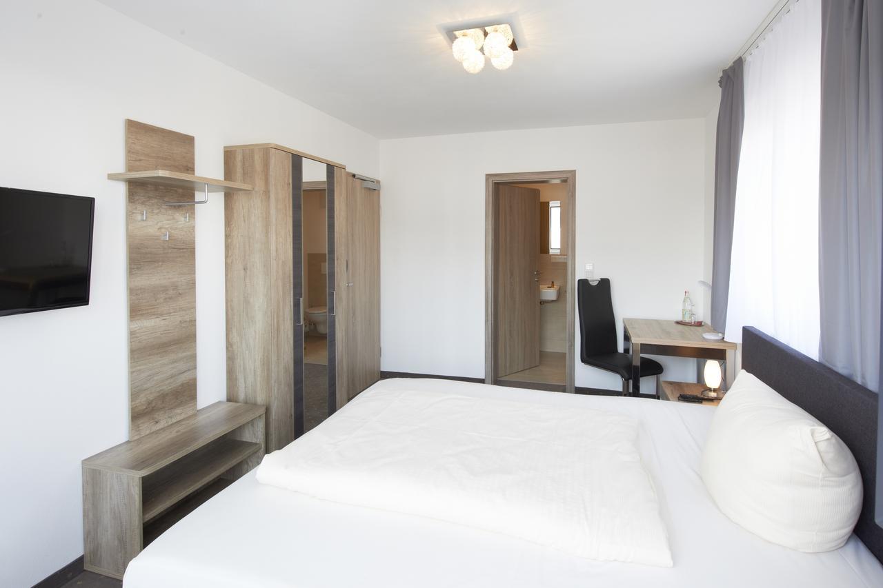 Hotel New In Gaimersheim Eksteriør bilde
