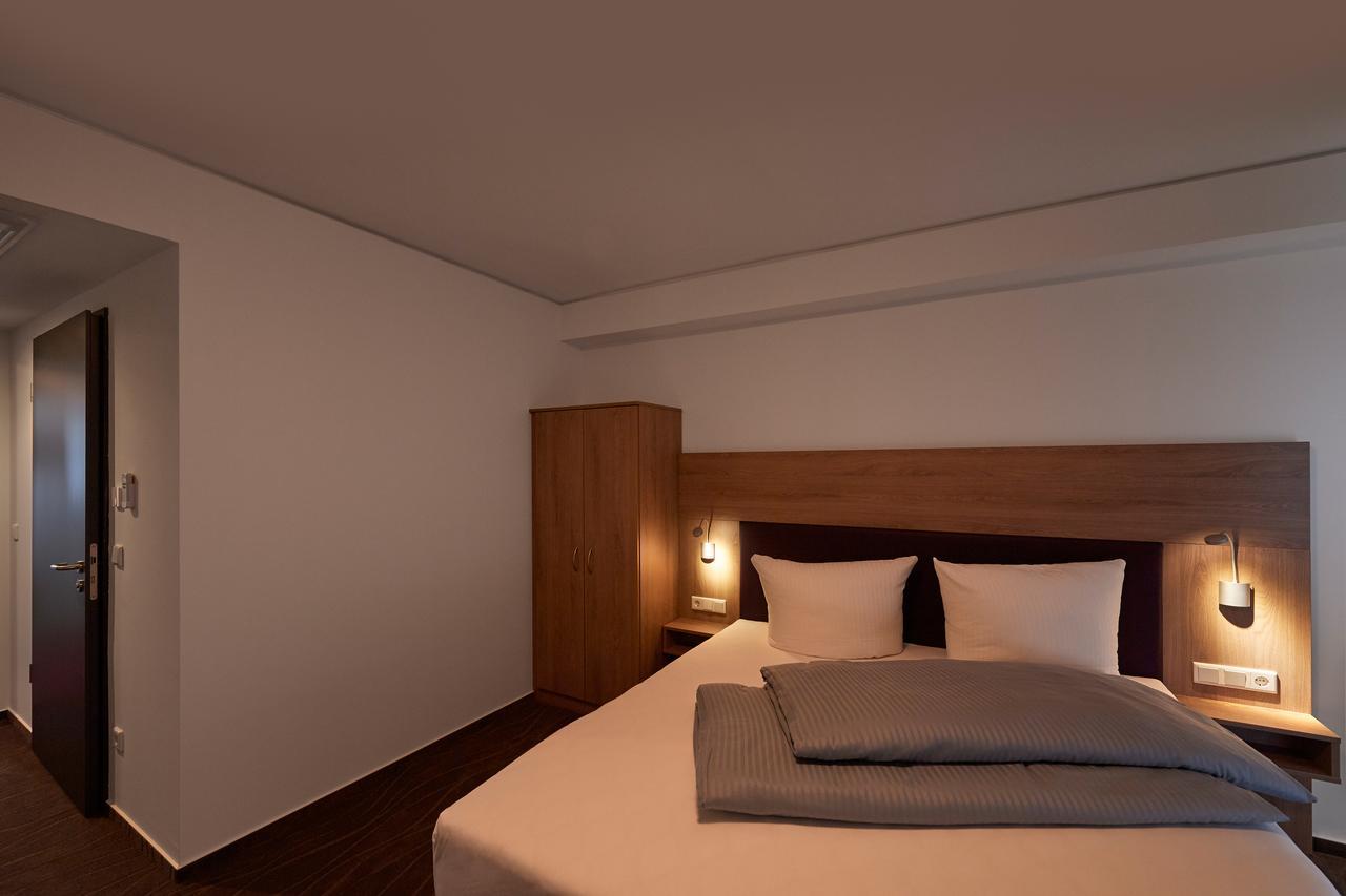 Hotel New In Gaimersheim Eksteriør bilde